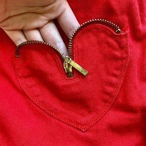 RARE SOHO BABE || RED HEART POCKET SLIM JEANS